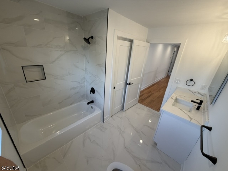 Main Bath