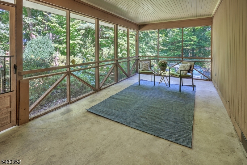 Screened in porch