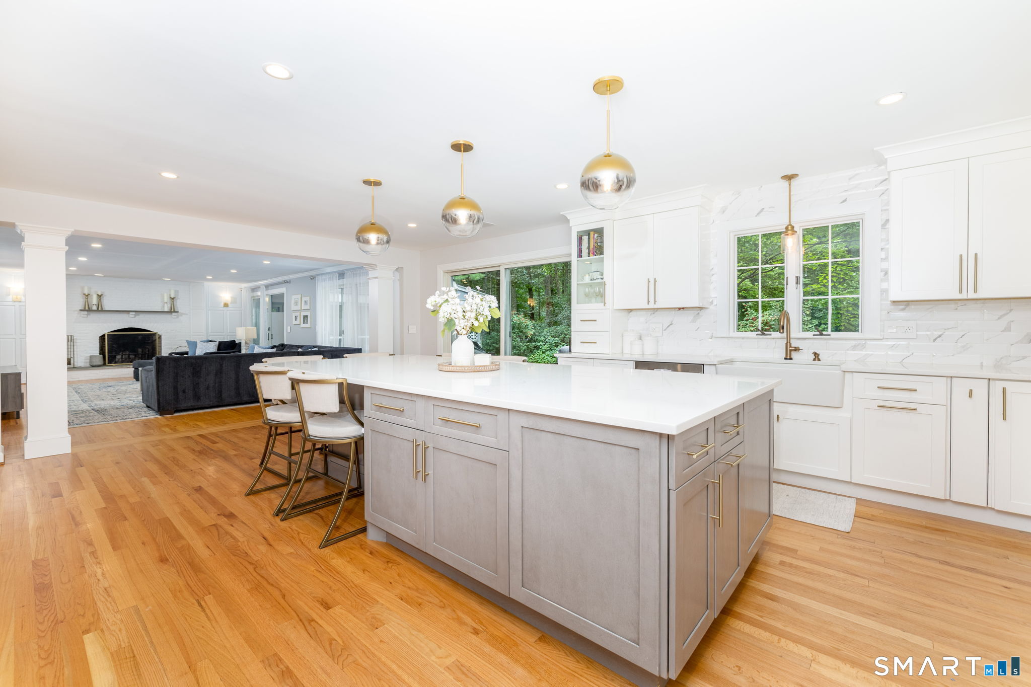 Island Kitchen