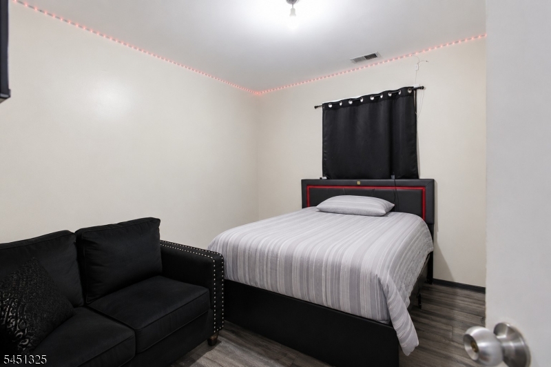 2nd floor 2nd bedroom