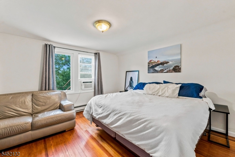 3rd flr bedroom