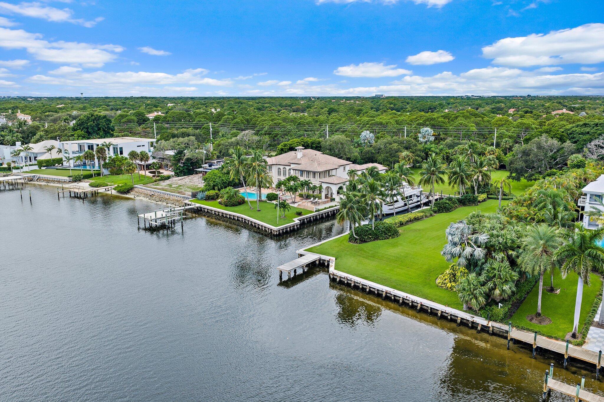 access to both Jupiter AND Palm Beach Inlets from this property