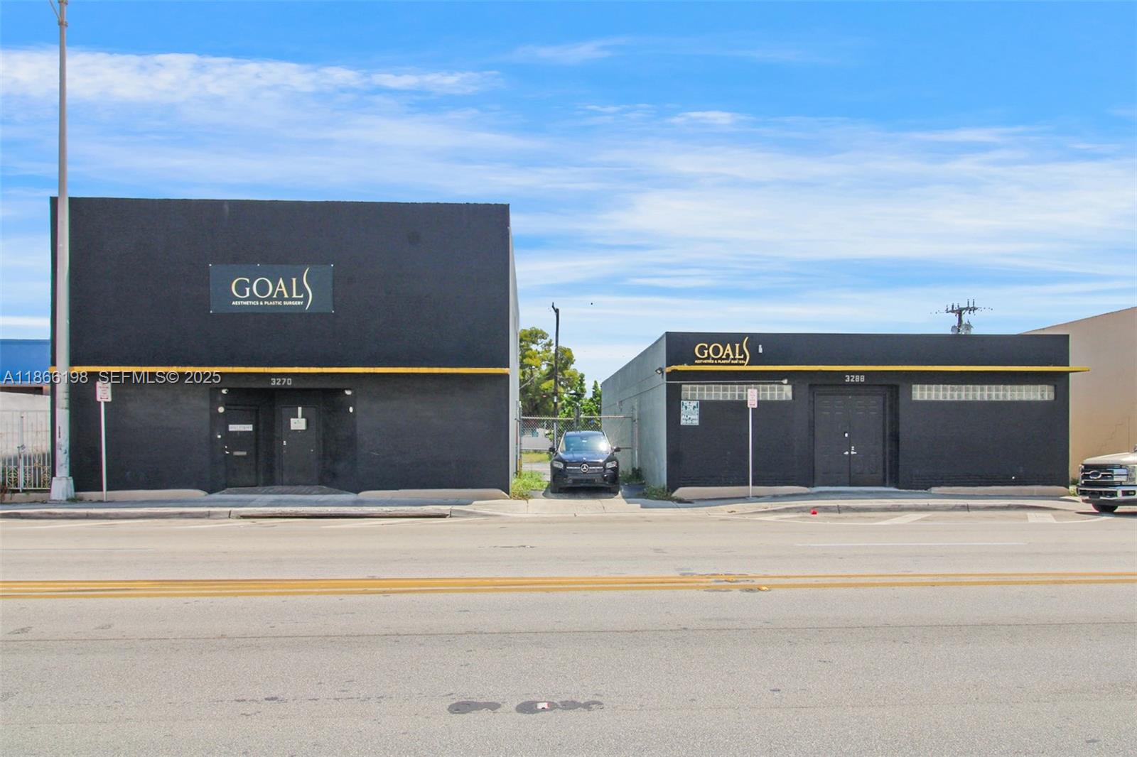2-offices + a 2/1 house in back providing excess parking available.