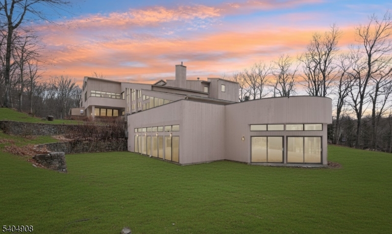 Twilight Rear View