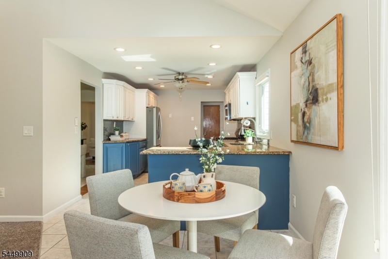 Breakfast Nook