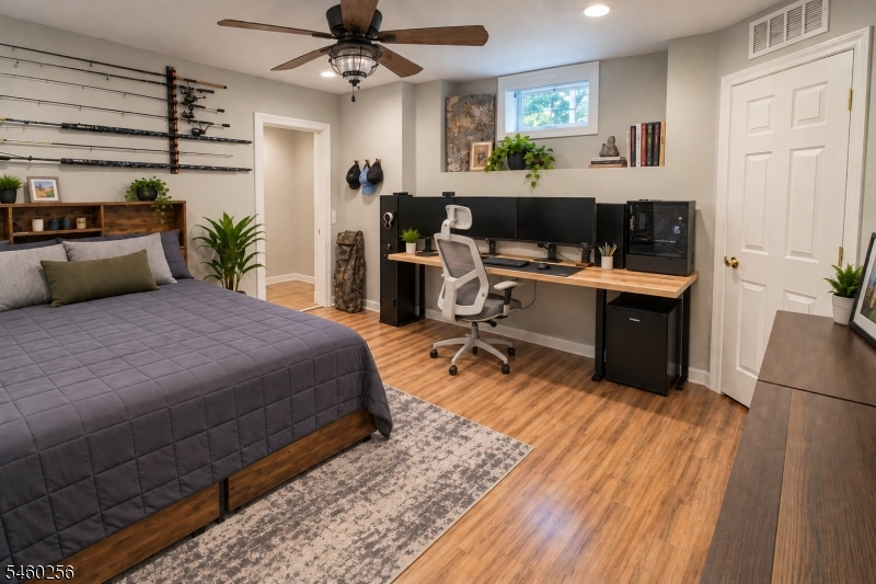 Flex Room