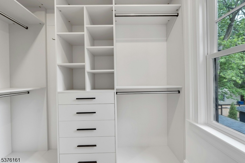 2nd Floor Bedroom W/In Closet