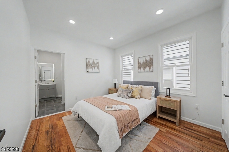 Bedroom Apt 1
