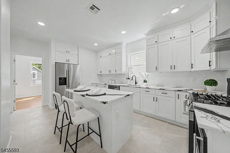 Kitchen Apt 1
