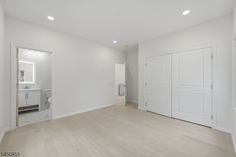 Bedroom #1