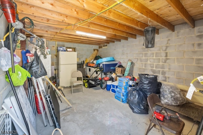 garage