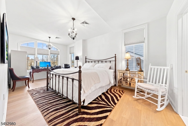 Spacious Bedroom 3