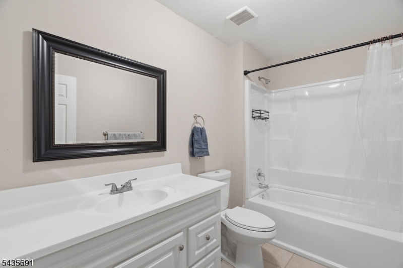 Primary Bedroom ensuite