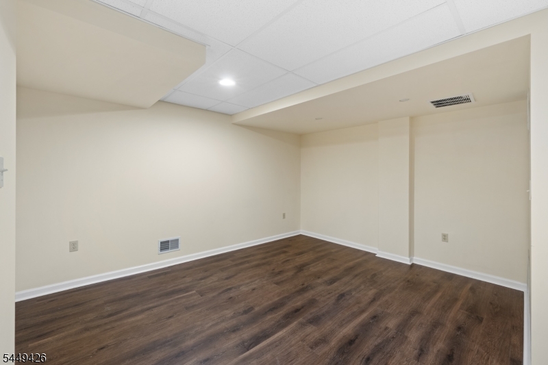 FINISHED BASEMENT