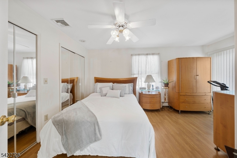Picture of Listing