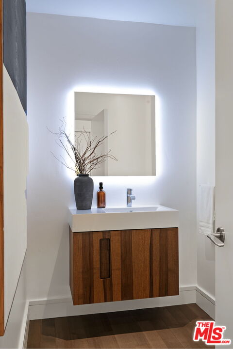 Powder Bath