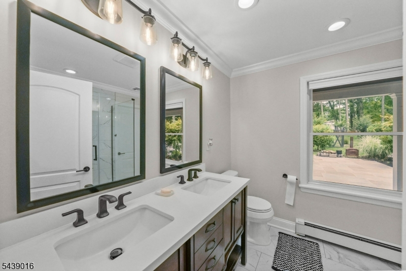 interiorinterior