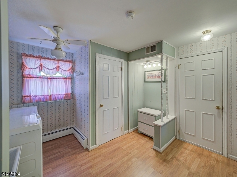 Mud Room / Laundry Room