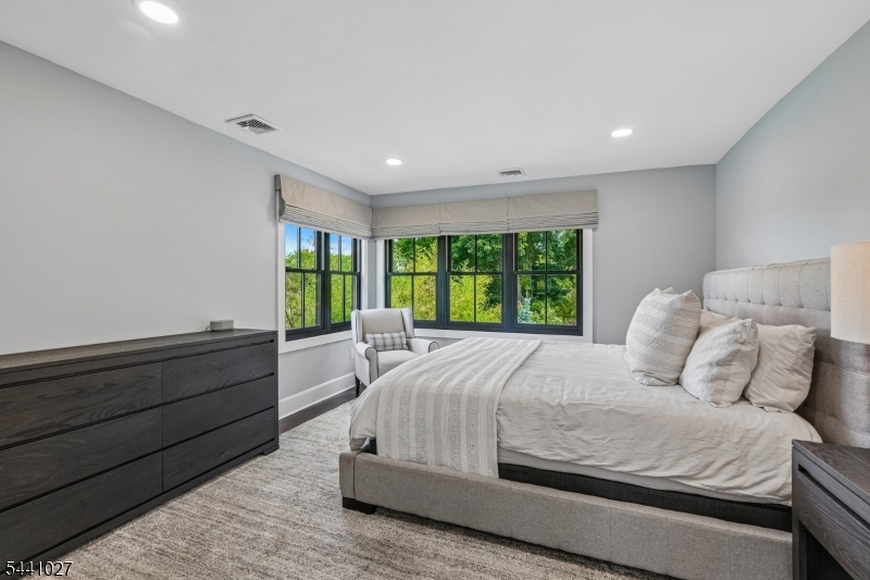 2nd Floor Primary Suite