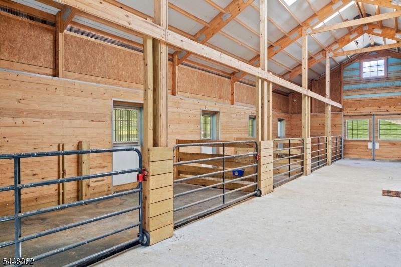 Barn