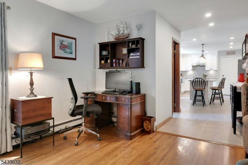 "GREAT ROOM"