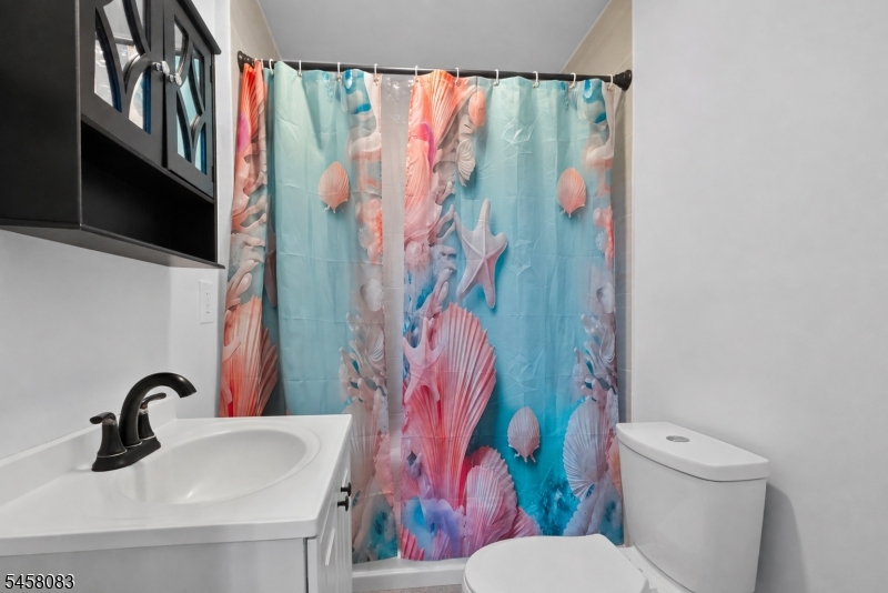 FULL BATH