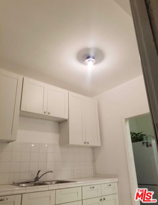 6638 Kitchen p6