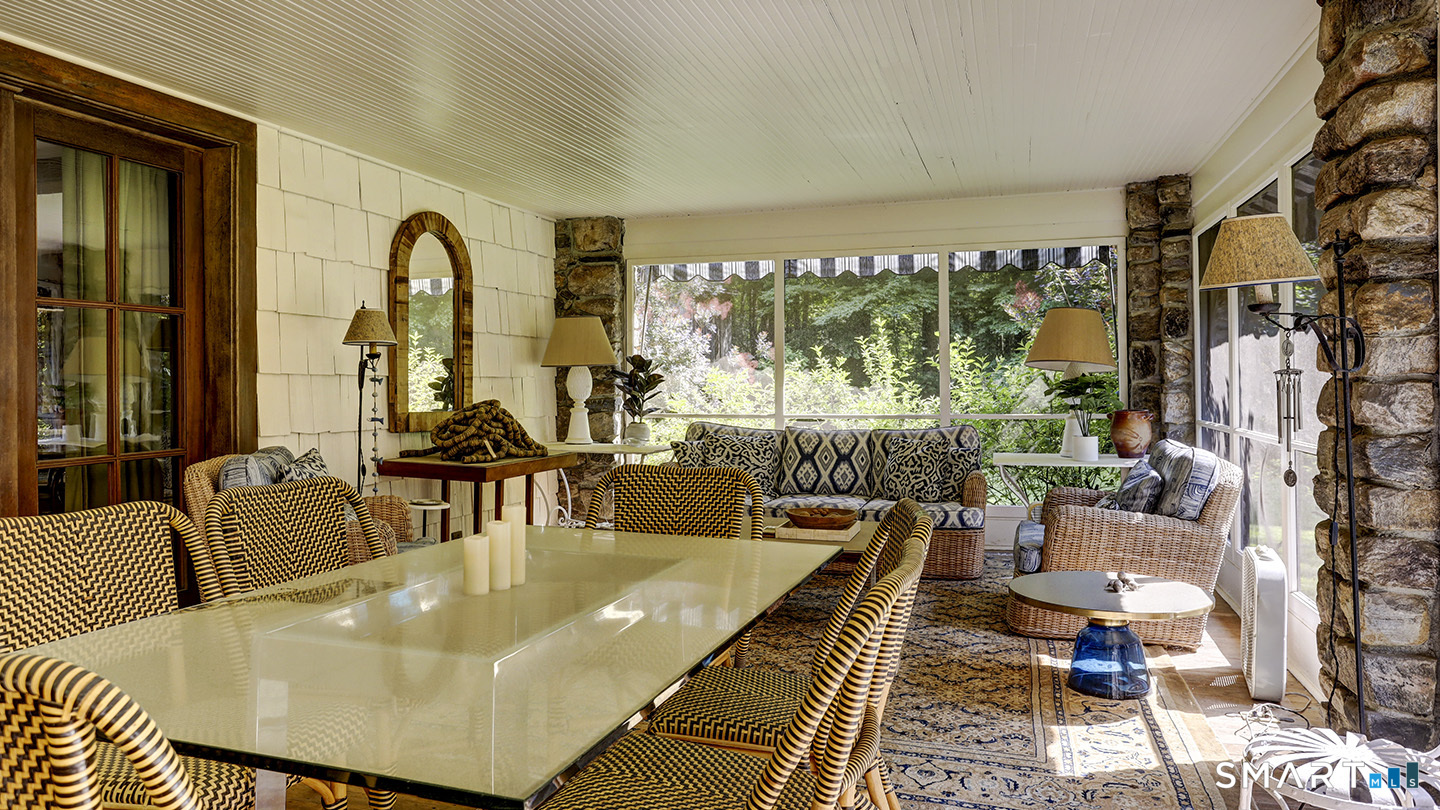 Screened Porch