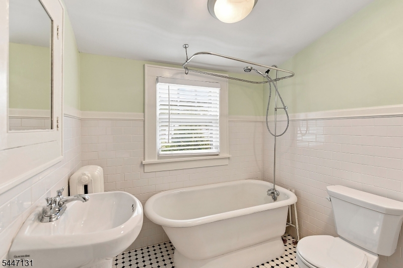 Primary Bath with Soaking Tub