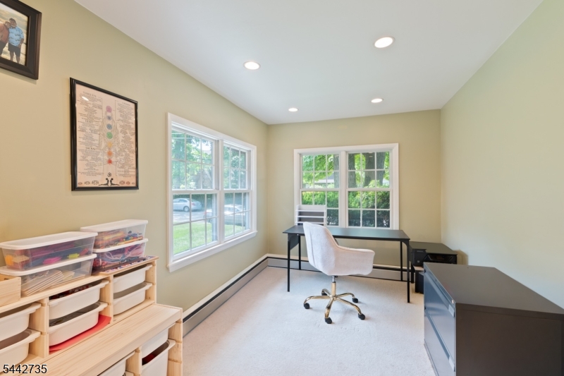 Office/Fam Room