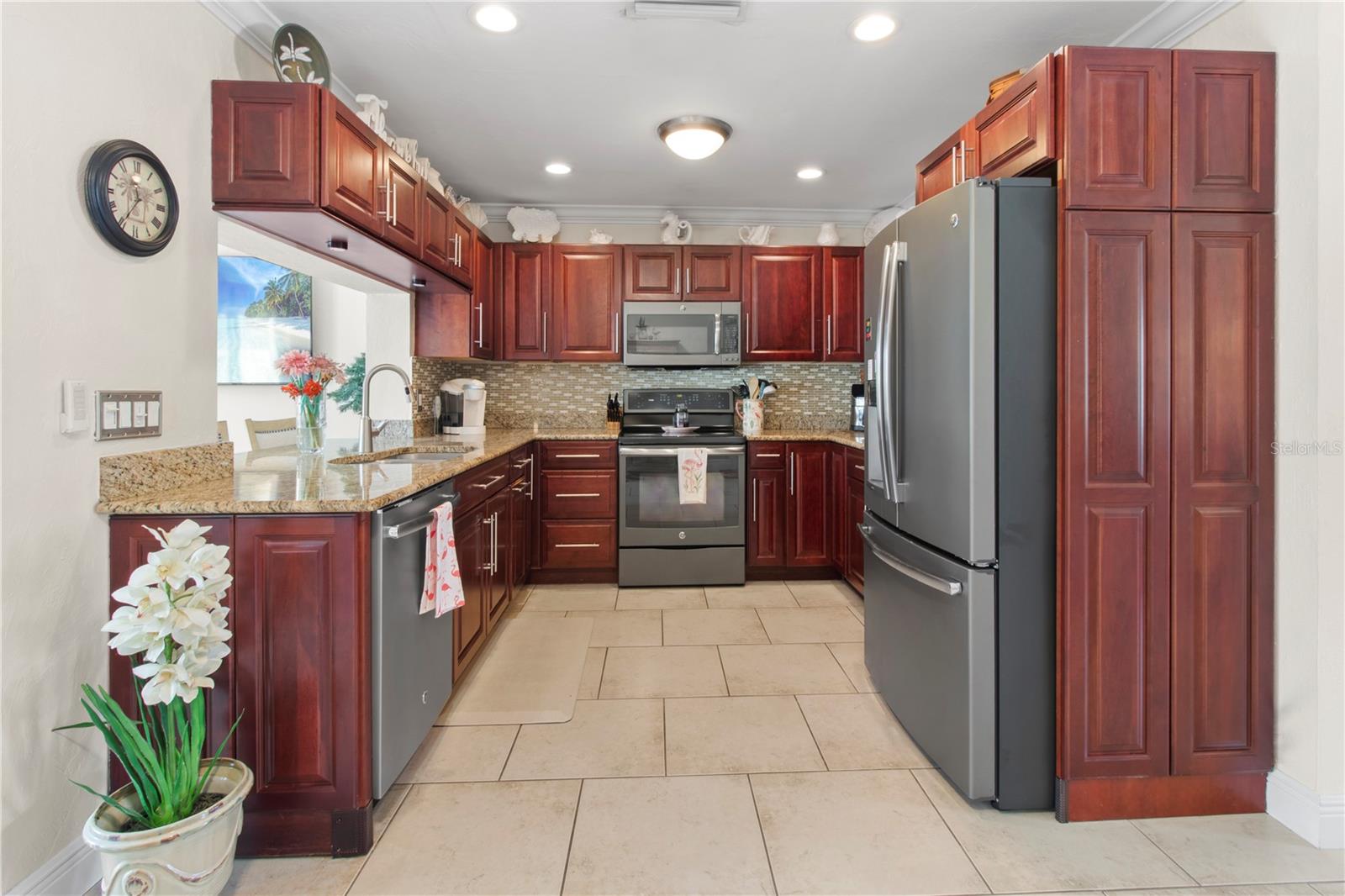 Kitchen 1