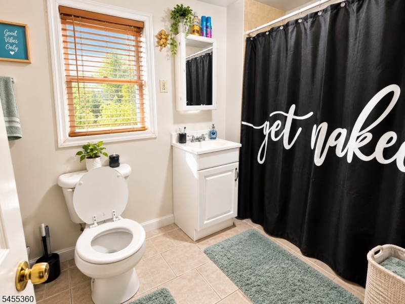 3rd floor bath