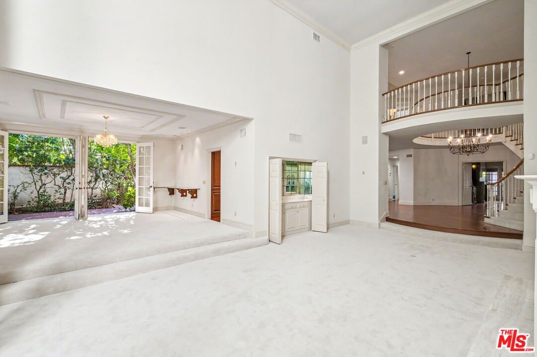 Open volume ceilings