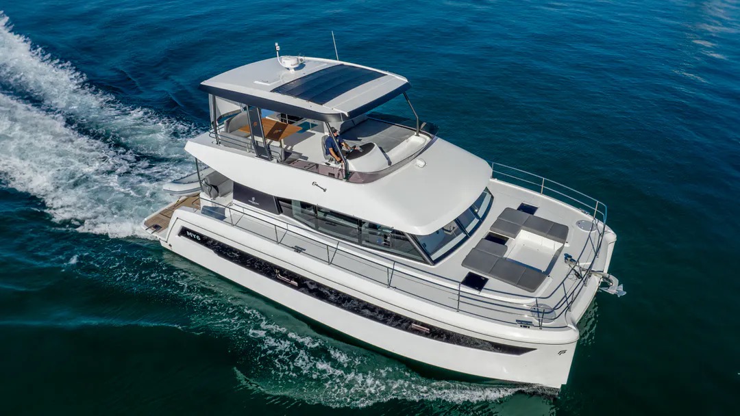 50' Fountaine Pajot