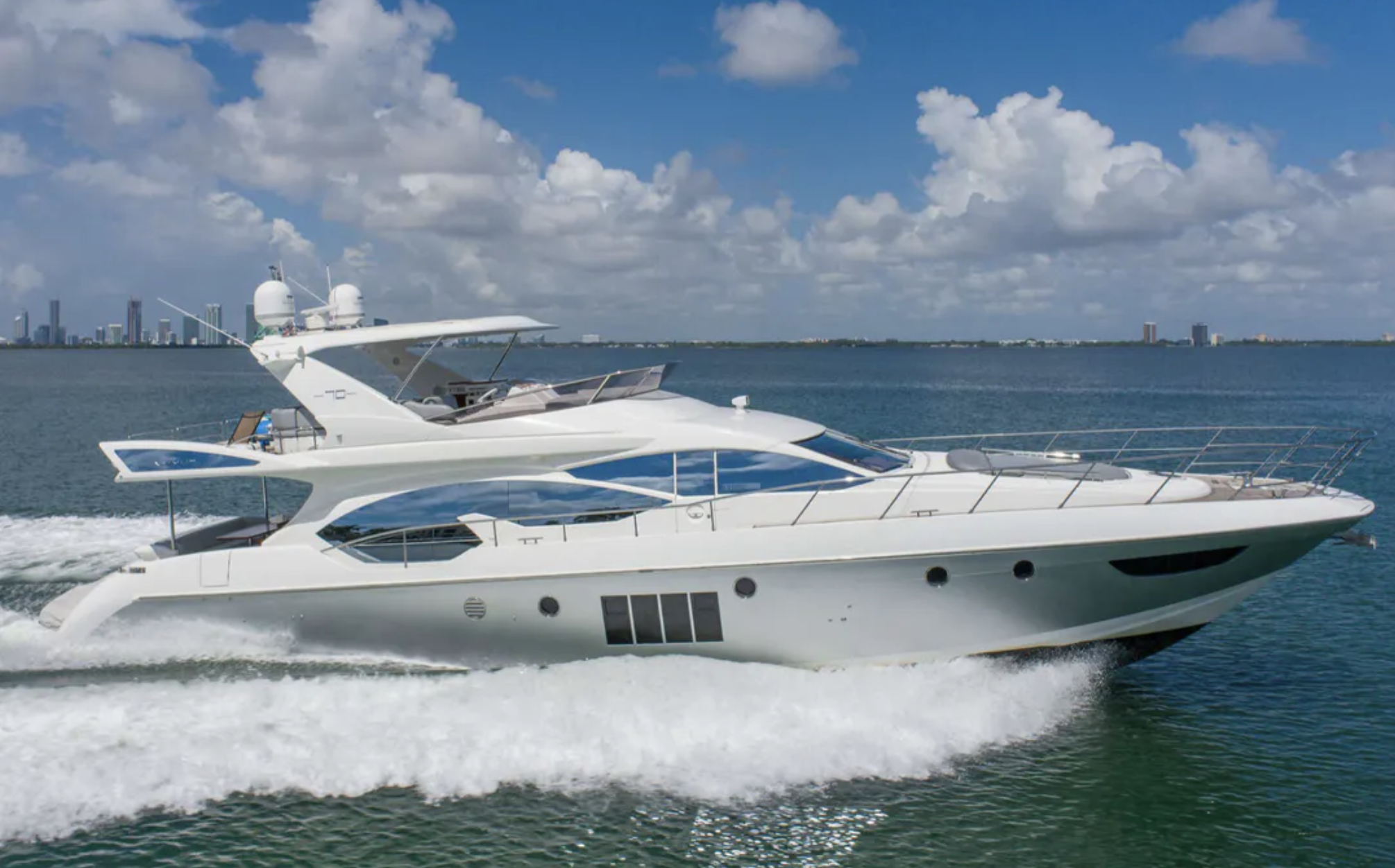 70 Azimut Luxury Yacht