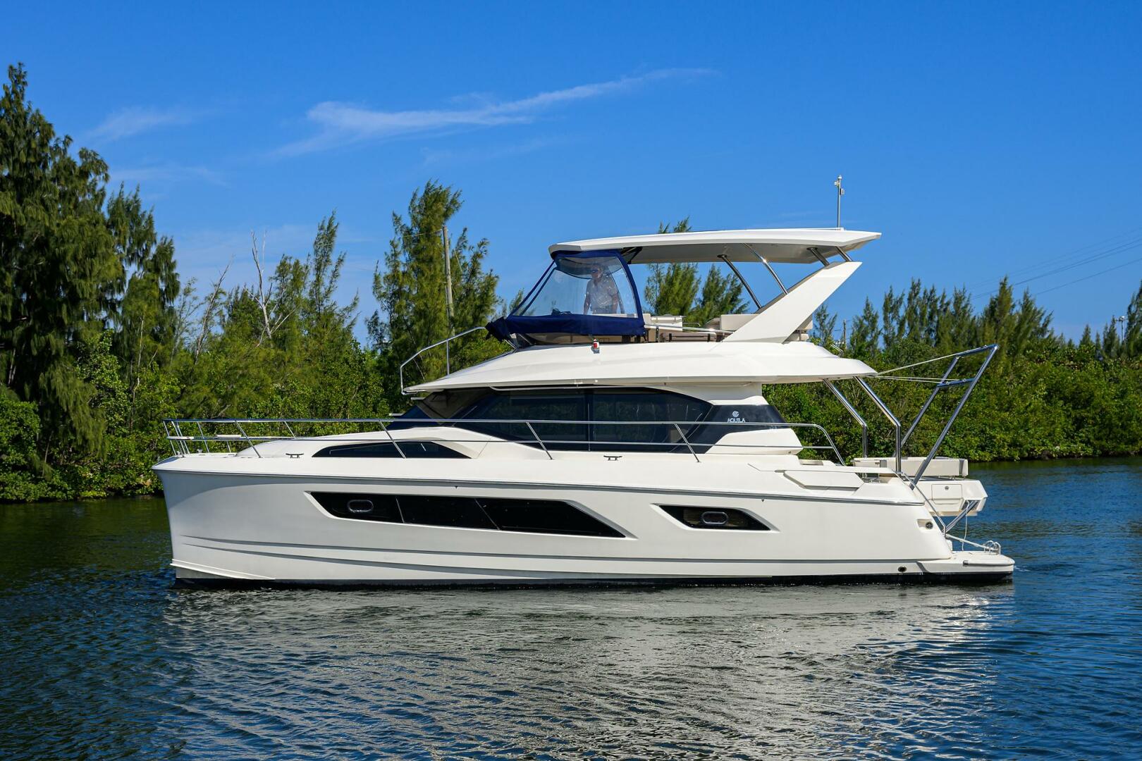 DREAM BOAT