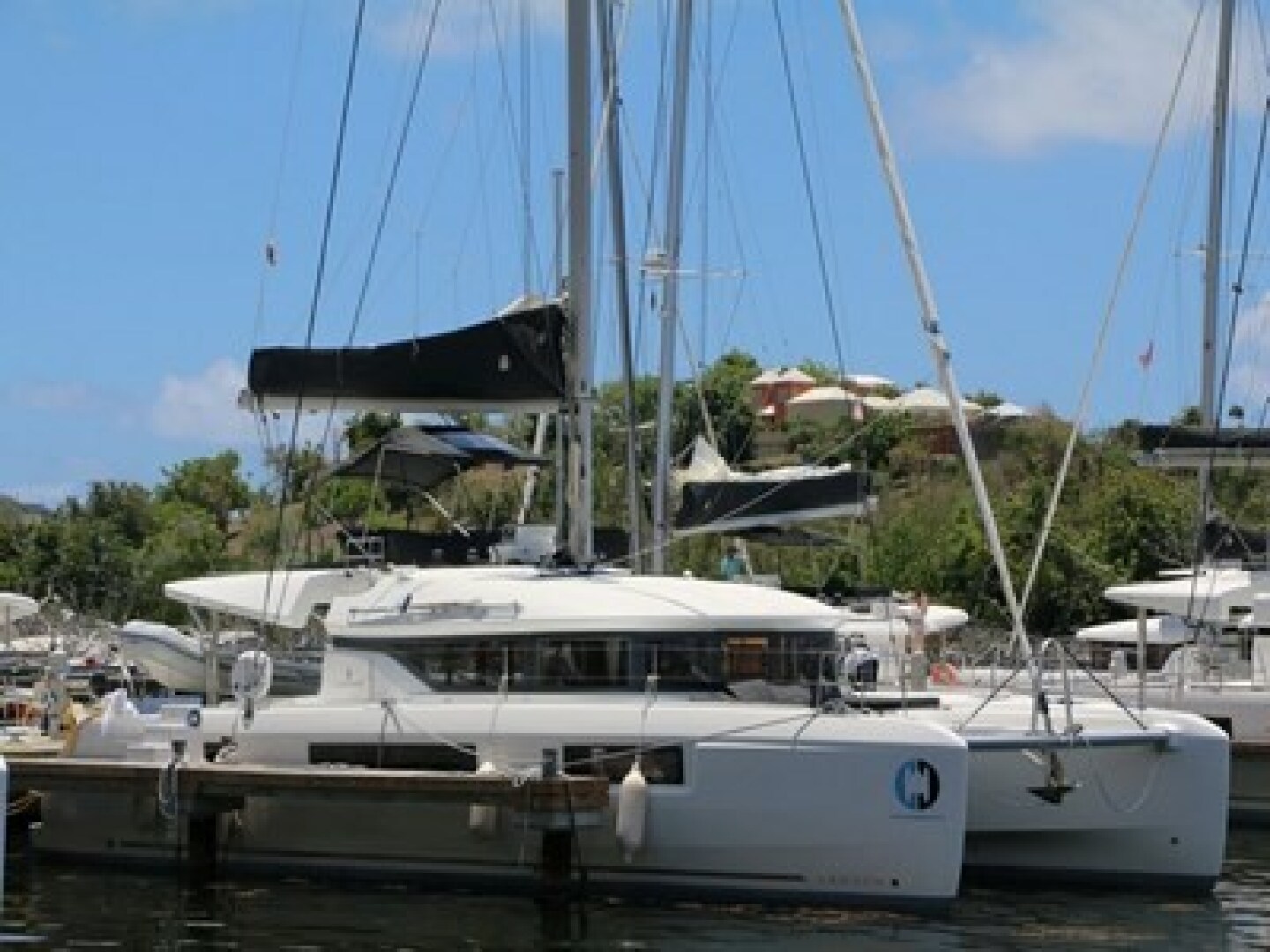 EXTRA NAUTI
