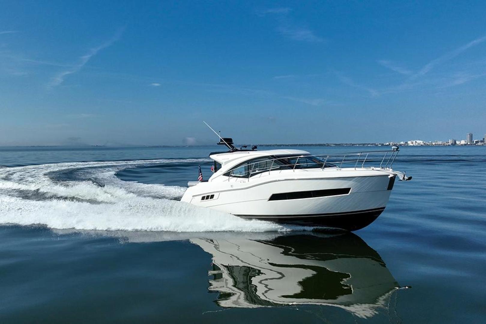 SEA CAR
